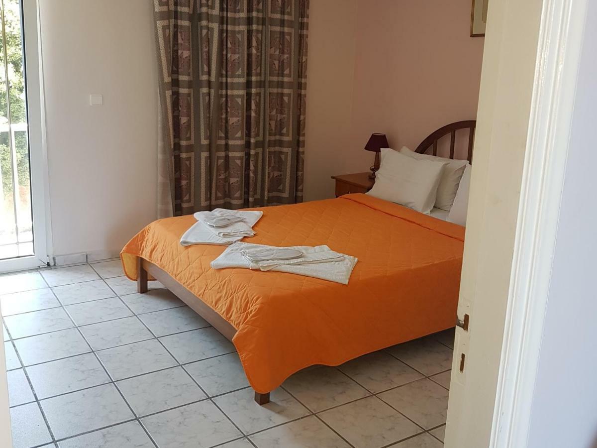 Fotini Apartments Paralia Agias Foteinis ภายนอก รูปภาพ