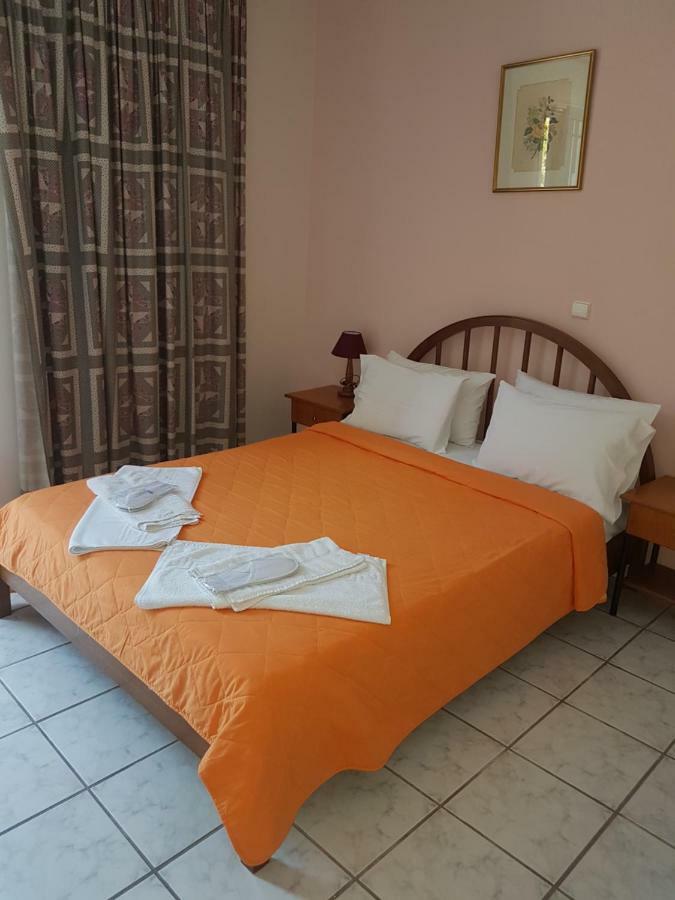 Fotini Apartments Paralia Agias Foteinis ภายนอก รูปภาพ